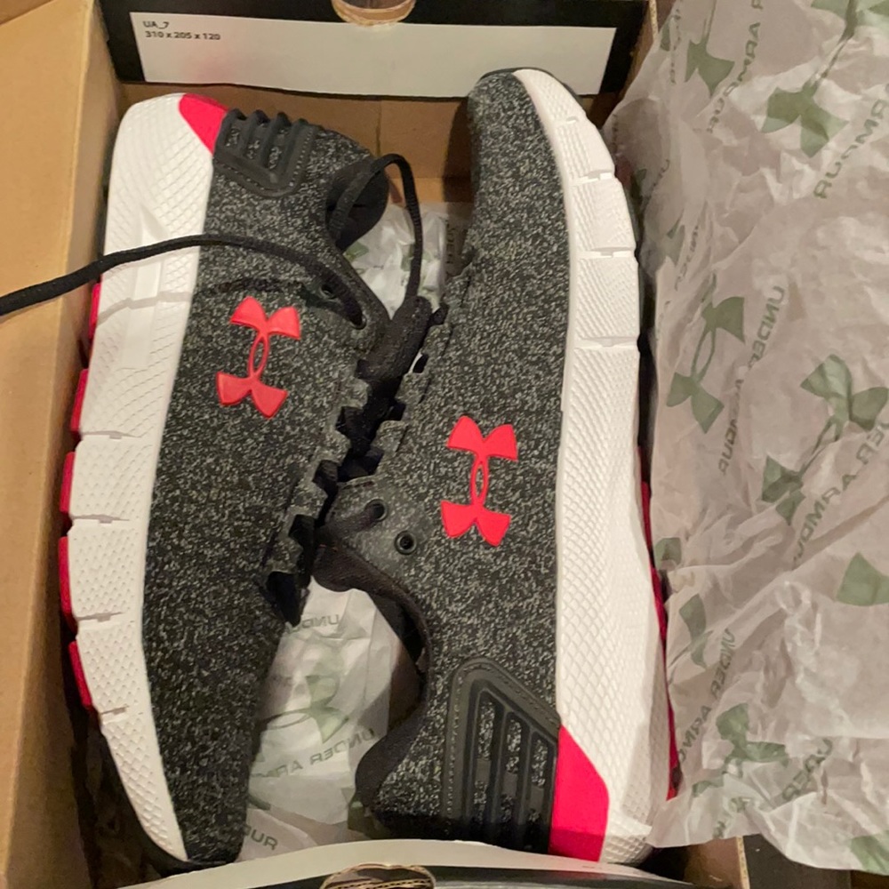 New Under Armor Black